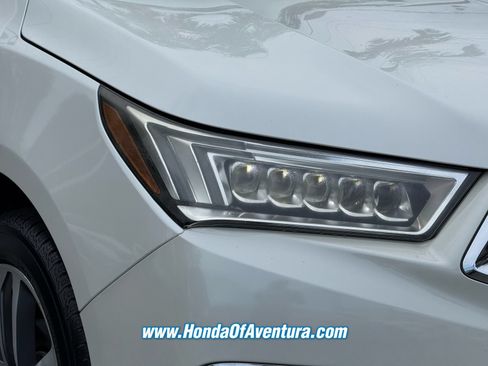 Used 2018 Acura MDX w/ Advance & Entertainment Pac FWD image 8