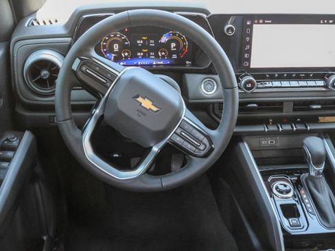 New 2026 Chevrolet Colorado LT w/ LT Convenience Package AWD/4WD image 8
