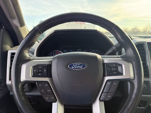 Used 2020 Ford F250 Lariat w/ Lariat Ultimate Package image 12