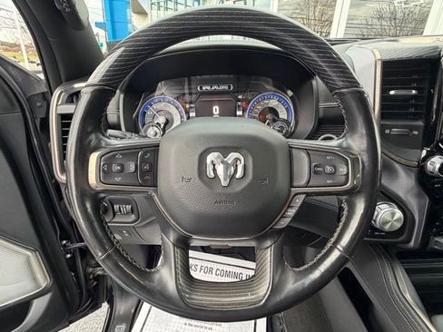 Used 2020 RAM 1500 Limited w/ Black Appearance Package AWD/4WD image 28