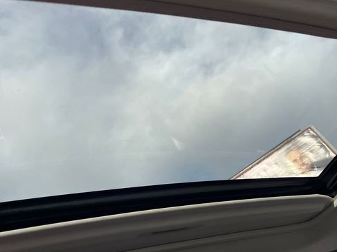 Used 2017 Subaru Legacy 2.5i Limited image 16