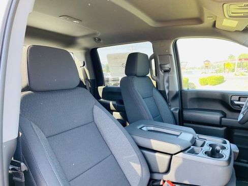 New 2025 Chevrolet Silverado 2500 Custom image 18