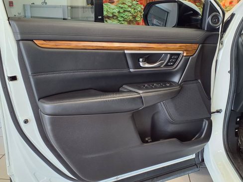 Used 2017 Honda CR-V Touring image 27