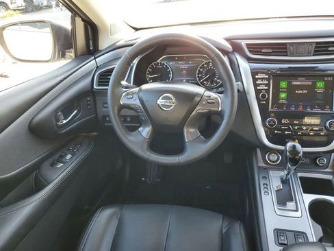 Used 2022 Nissan Murano SL FWD image 12
