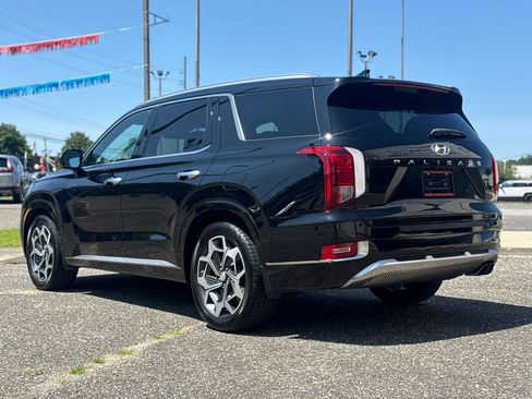 Used 2022 Hyundai Palisade Calligraphy FWD image 3