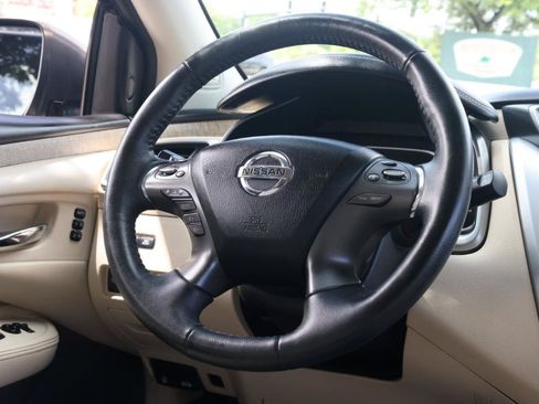 Used 2020 Nissan Murano SL w/ Moonroof Package AWD/4WD image 9