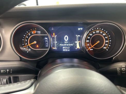 Used 2020 Jeep Wrangler Sport image 17