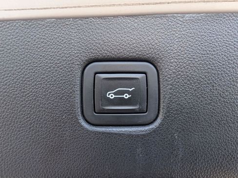 Used 2023 Chevrolet Blazer RS AWD/4WD image 25