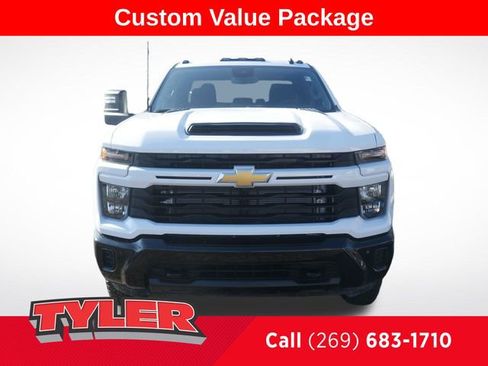 New 2026 Chevrolet Silverado 2500 Custom w/ Custom Value Package image 2