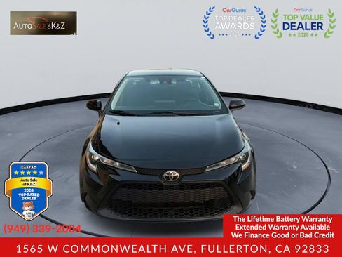 Used 2021 Toyota Corolla LE w/ Carpet Mat Package (TMS) FWD image 2