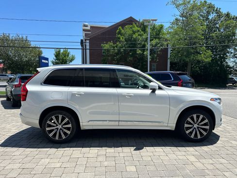 Used 2025 Volvo XC90 B5 Core w/ Protection Package Premier AWD/4WD image 40