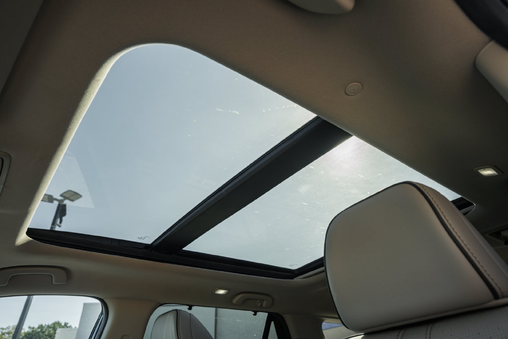 Used 2023 Honda Pilot Elite image 47
