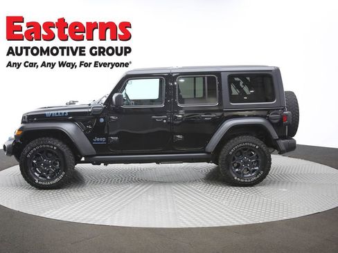 Used 2023 Jeep Wrangler Unlimited w/ Dual Top Group image 65