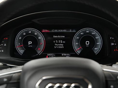 Used 2021 Audi Q8 Premium Plus w/ Premium Plus Package image 32