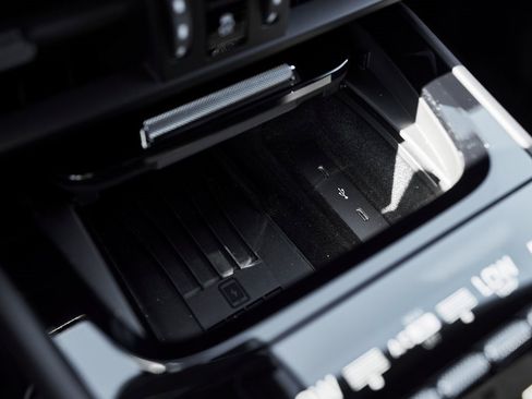 Used 2024 Porsche Cayenne Turbo GT image 72