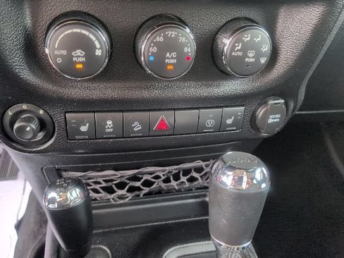 Used 2013 Jeep Wrangler Unlimited Sahara w/ Connectivity Group AWD/4WD image 24