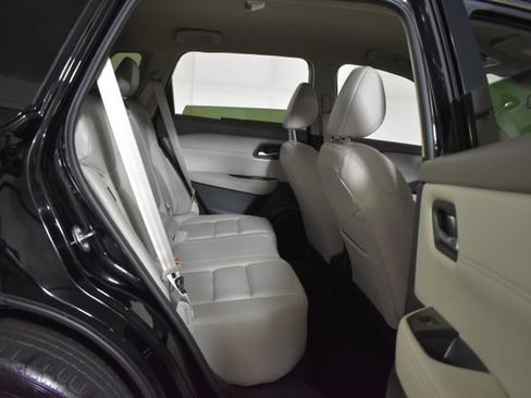 Certified 2025 Nissan Rogue SL AWD/4WD image 35