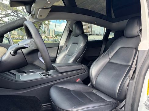 Used 2021 Tesla Model Y Performance AWD/4WD image 8