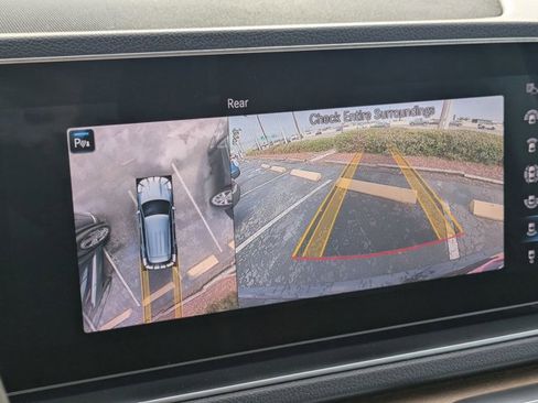 Used 2020 Mercedes-Benz GLE 450 4MATIC image 13