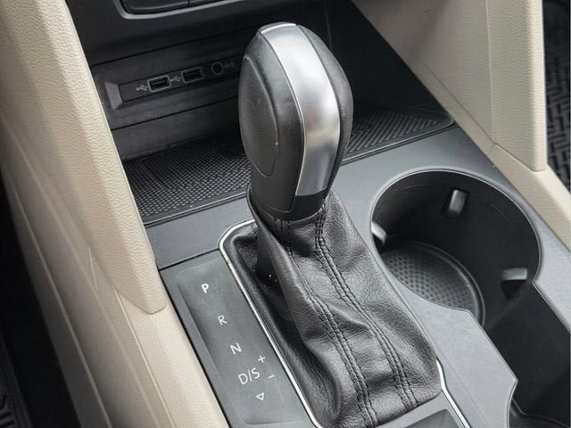 Used 2021 Volkswagen Atlas SE FWD image 26