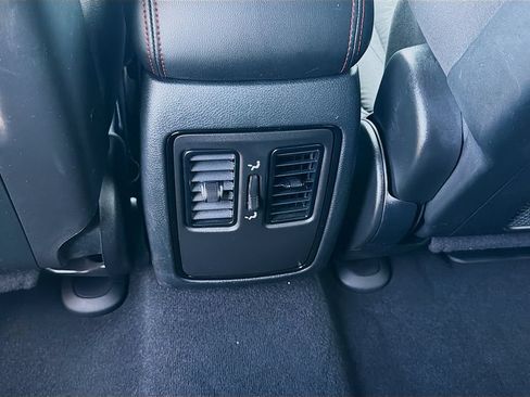 Used 2025 Dodge Durango GT AWD/4WD image 21