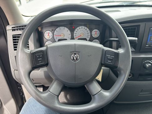 Used 2007 Dodge Ram 1500 Truck ST w/ SXT Group image 11