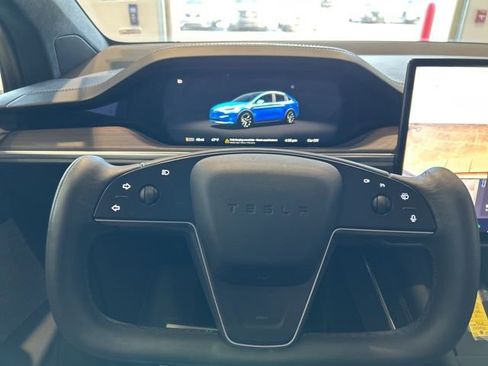Used 2024 Tesla Model X AWD/4WD image 9
