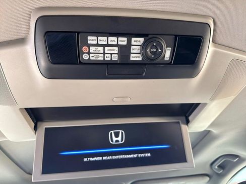 Used 2012 Honda Odyssey Touring image 39