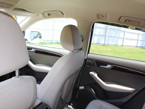 Used 2012 Audi Q5 2.0T Premium AWD/4WD image 33