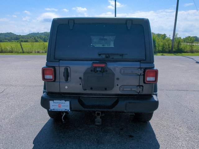 Used 2018 Jeep Wrangler Unlimited Sport S AWD/4WD image 16