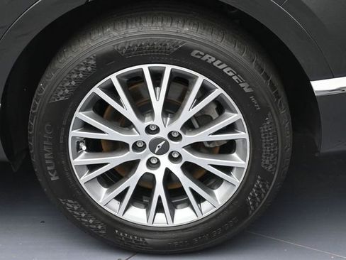 Used 2024 Genesis GV80 2.5T AWD/4WD image 8