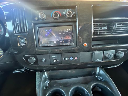 Used 2016 GMC Savana 2500 Extended image 54