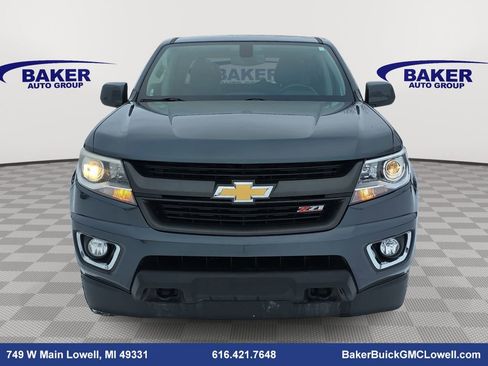 Used 2015 Chevrolet Colorado Z71 image 2
