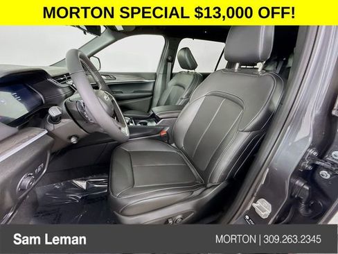 New 2025 Jeep Grand Cherokee L Limited w/ Luxury Tech Group II image 21