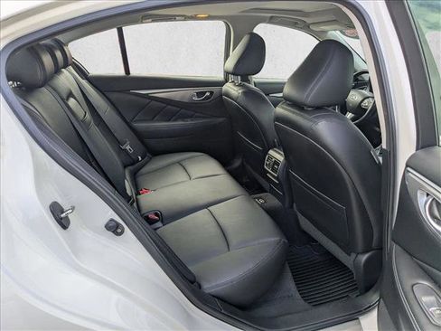 Used 2015 INFINITI Q50 2.0t w/ Moonroof Package image 19