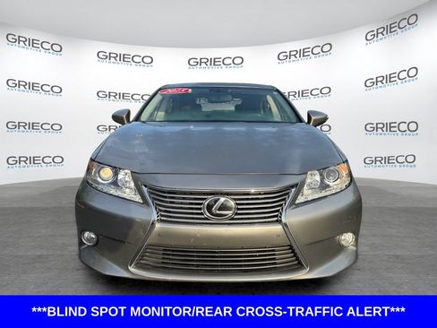 Used 2015 Lexus ES 350 w/ Premium Package FWD image 2