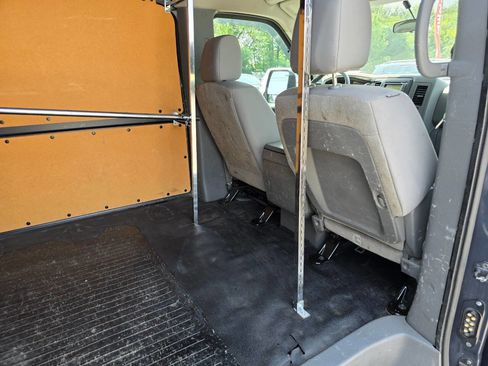 Used 2017 Nissan NV 2500 SL image 24