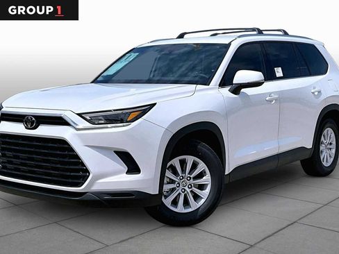 New 2026 Toyota Grand Highlander FWD image 1