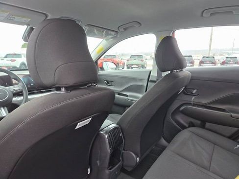 New 2026 Hyundai Kona SE image 22