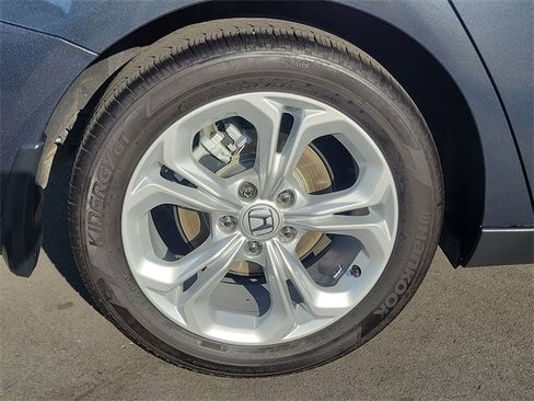 Certified 2024 Honda Accord LX image 6