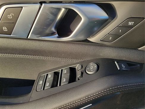 Used 2026 BMW X5 xDrive40i AWD/4WD image 23