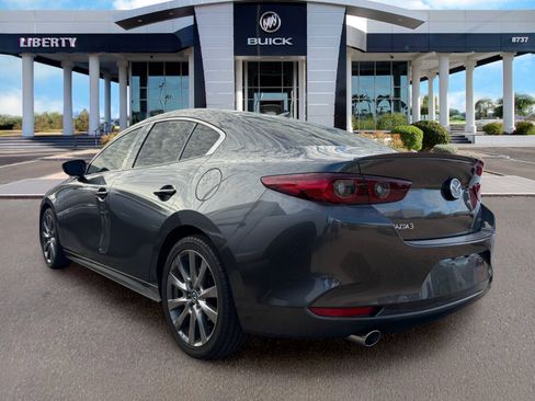 Used 2022 MAZDA MAZDA3 s FWD image 4