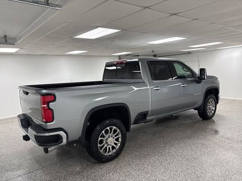 New 2026 Chevrolet Silverado 3500 LTZ w/ LTZ Premium Package image 7