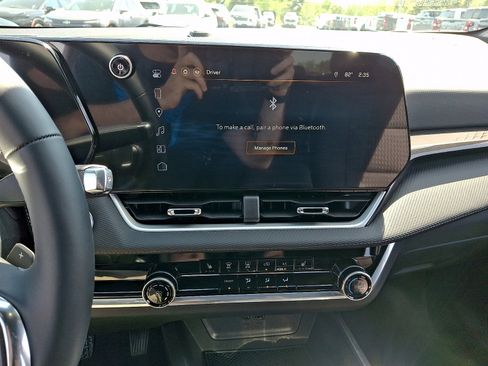 New 2026 Chevrolet Equinox LT AWD/4WD image 11