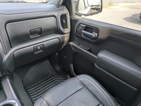 Used 2020 Chevrolet Silverado 1500 LTZ w/ LTZ Premium Package AWD/4WD image 18
