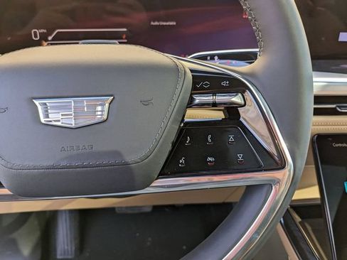 Used 2025 Cadillac Escalade IQ Sport 2 AWD/4WD image 12