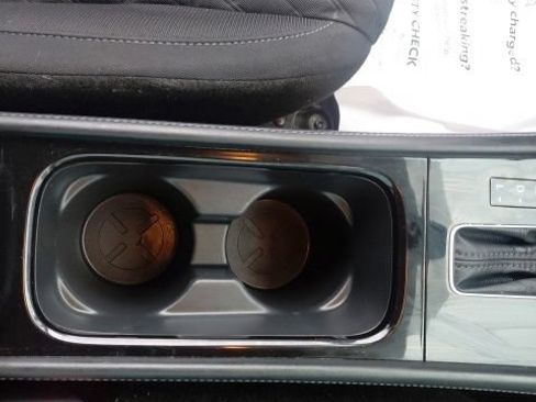 Used 2023 Nissan Kicks SV w/ Interior Electronics Package FWD image 14