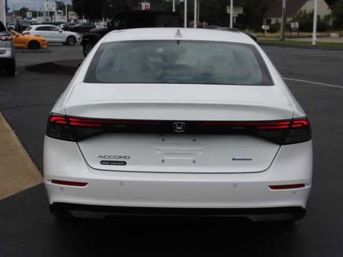 New 2025 Honda Accord EX-L image 12
