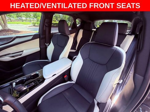 Certified 2024 Lexus NX 250 FWD w/ Towing Package (2000 Lbs) image 14