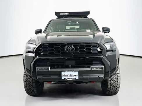 New 2025 Toyota 4Runner TRD Off-Road Premium w/ Tow Technology Package AWD/4WD image 2